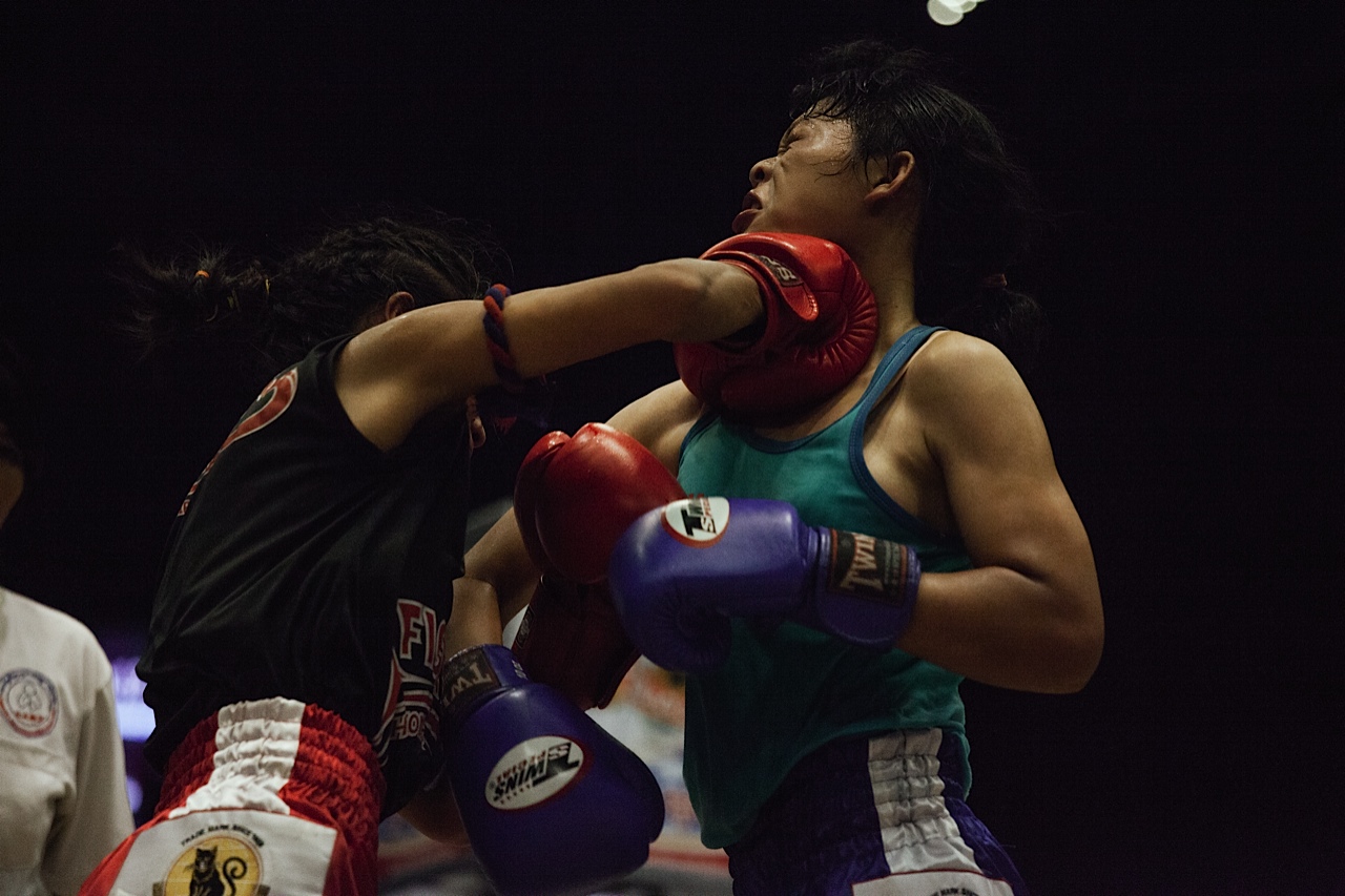 Cambodia's Boxing Girls