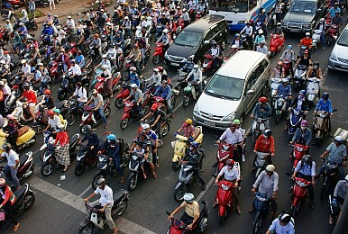 traffic hanoi nightmare looming diplomat shutterstock credit via thediplomat