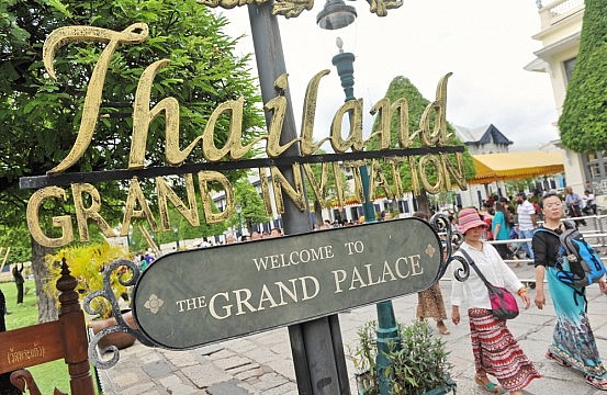 Tourists Behaving Badly: China'...