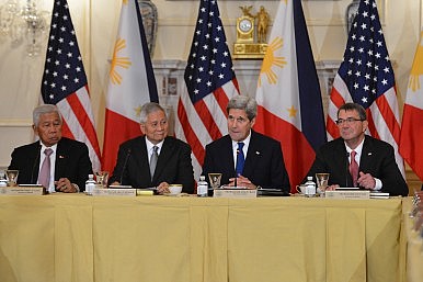 Philippines Pushes for Joint Naval Patrols With US in South China Sea