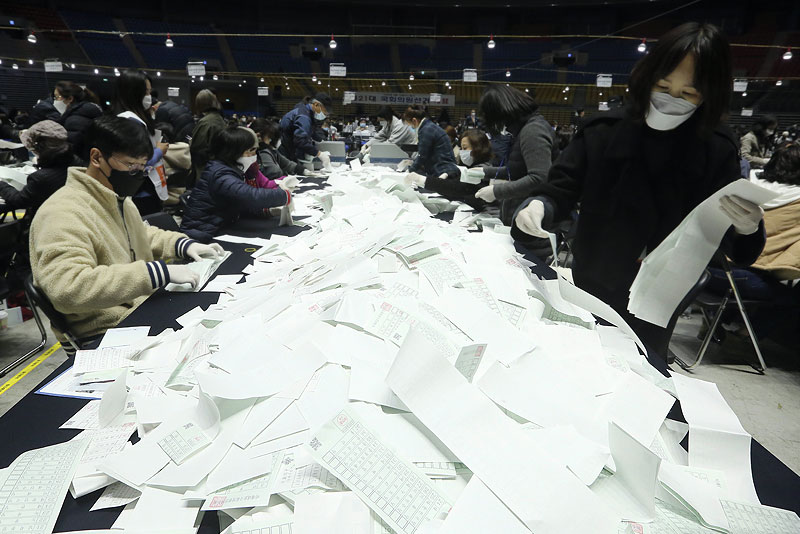 Before Trump, South Korean Conservatives Also Claimed a ‘Stolen’ Election