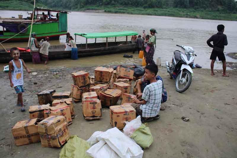 Smuggled Commodities From India and Bangladesh are Lifelines for Myanmar’s Arakan