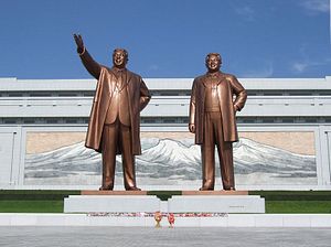 Chinese Tourists Make Noise in North Korea