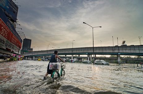 Bangkok’s Flooding Nightmare Bangkok’s Flooding Nightmare