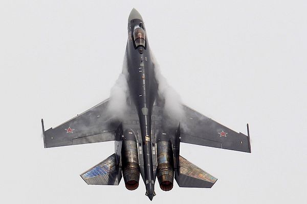 China Receives First Advanced Su-35 Flankers From Russia