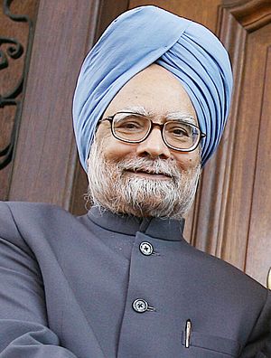 Indian PM Manmohan Singh Denounces Narendra Modi