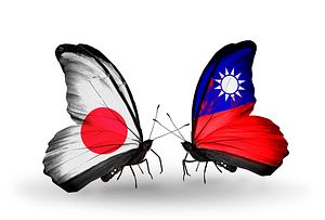 To Counter Beijing, Japan Moves Closer to Taiwan