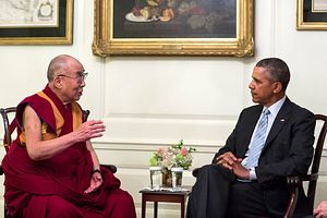 Obama Walks Tightrope With Dalai Lama Meeting