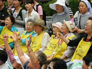Pope Francis Meets Korean ‘Comfort Women’