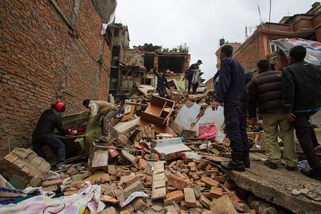 Nepal Hit By Powerful 7.8 Magnitude Earthquake, Death Toll Approaches 900