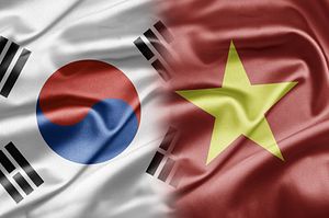 Vietnam, South Korea Ink New Pact