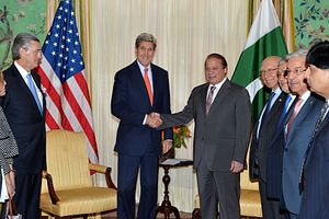 Pakistan&#8217;s Prime Minister Arrives in Washington With a Broad Agenda