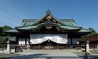 Shinzo Abe Refrains From Joining Japanese Lawmakers at Yasukuni Shrine