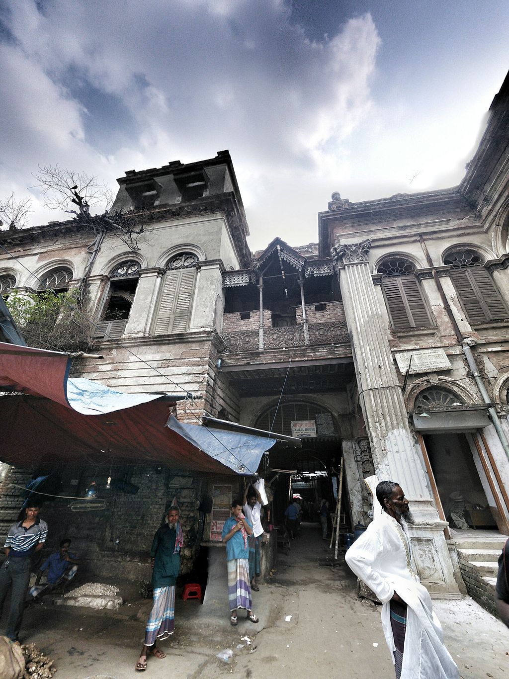 Illuminating Old City Dhaka The Diplomat