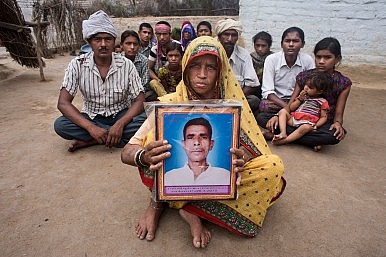 BoothePrajapati's-wife&Family