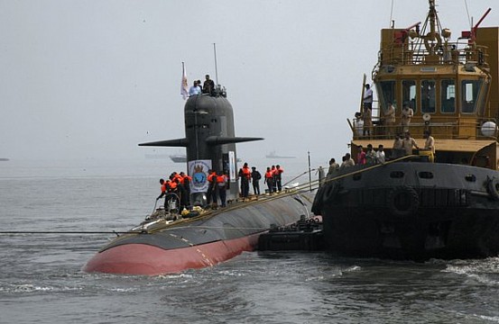 India’s First New Stealth Submarine Begins Sea Trials | The Diplomat