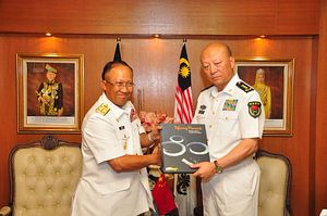 A China Submarine in Malaysia Amid Najib’s US Visit?