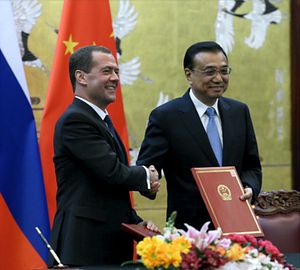 China, Russia Try to Brave Economic Headwinds