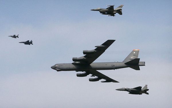 US Sends B-52 Bomber Over South Korea In Response To Pyongyang’s ...