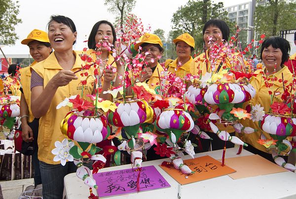 Can China’s New Charity Law Fix a Dismal Donation Rate?