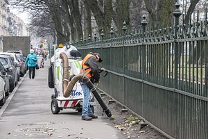 What Caused a 200-Man Fight in a Moscow Cemetery?