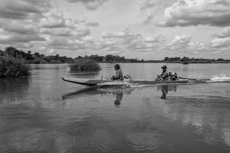 Nakasang is directly upriver from the Khone Phapheng waterfalls, and the majority of commercial fish caught in the area ends up in the Nakasang market.Photo b y Gareth Bright.