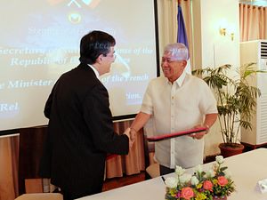 Philippines, France Ink New Defense Pact