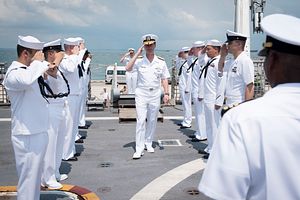 Top US Navy Officer Visits US Aircraft Carrier in South China Sea