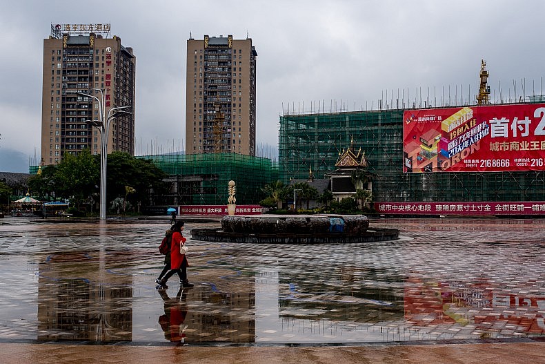 Downtown Xishuangbanna, Yunan, China. Photo by Luc Forsyth.