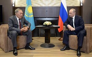 Nazarbayev the Mediator Sets Sights on Ukraine Crisis