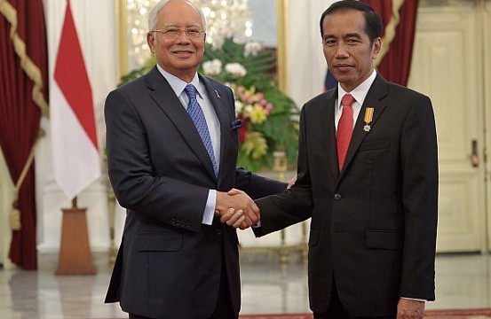 Indonesia, Malaysia Pledge to Solve Maritime Dispute (Again) | The Diplomat