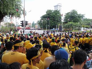 Malaysia’s Own Yellows Vs. Reds Battleground