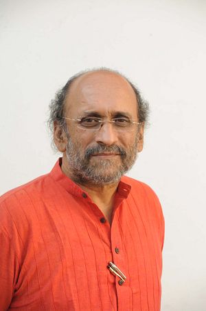 TV Anchors and Lynch Mobs: Interview With Paranjoy Guha Thakurta