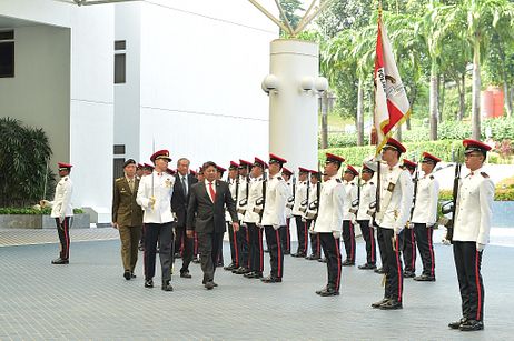 Brunei Deputy Defense Minister Visits Singapore – The Diplomat