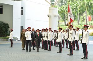Brunei Deputy Defense Minister Visits Singapore