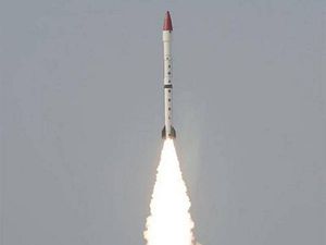 Pakistan Tests New Ballistic Missile Capable of Carrying Multiple Nuclear Warheads