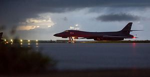 US Bombers, Fighters Fly North of Demilitarized Zone Off North Korea&#8217;s Coast