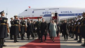 China and South Korea Hail ‘New Start’ Amid Scuffle