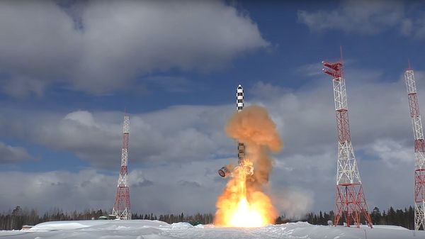 Russia’s Strategic Rocket Force Tests Ejection Of Deadly Sarmat ...