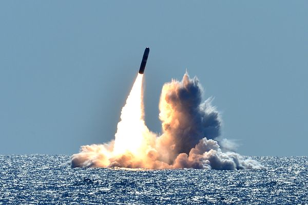 Us Sub Test Fires 2 Ballistic Missiles In Pacific Ocean The Diplomat