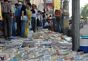 Daryaganj: Old World Charm at Delhi’s Used Book Bazaar