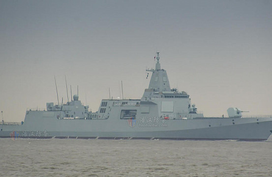 China’s New Type 055 Guided Missile Destroyer Begins Sea Trials | The ...