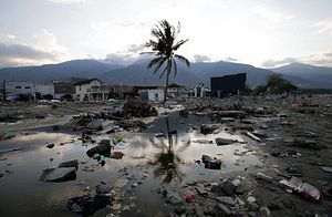 Indonesia Devastated by Tsunami, Time Running Out