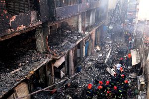 67 Reported Dead After Fire Ravages Old Dhaka