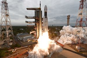 India’s Chandrayaan-2 Moon Lander Suffers Last-Minute Communications Loss
