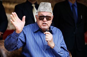 India Arrests Senior Kashmiri Leader Farooq Abdullah Under Controversial Law