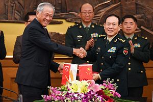 Defense Ministers Interaction Highlights China-Singapore Security Ties