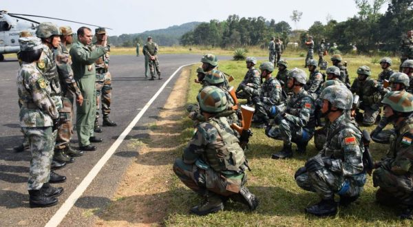 Bagaimana Militer China Melihat India?  – Sang Diplomat