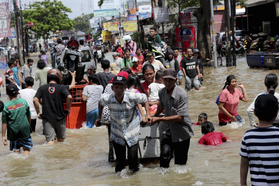 The Unequal Impact of Indonesia’s New Year Flood – The Diplomat