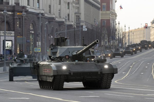 Russia Delivery Of T 14 Armata Main Battle Tank Delayed The Diplomat